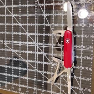 Victorinox Field master